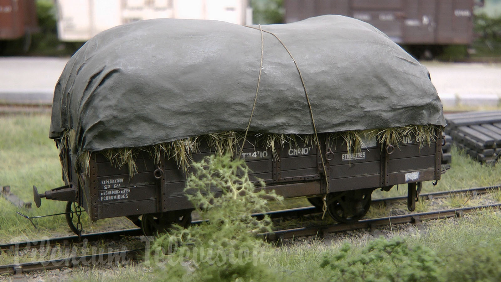 Model railway Pempoul by Gordon and Maggie Gravett