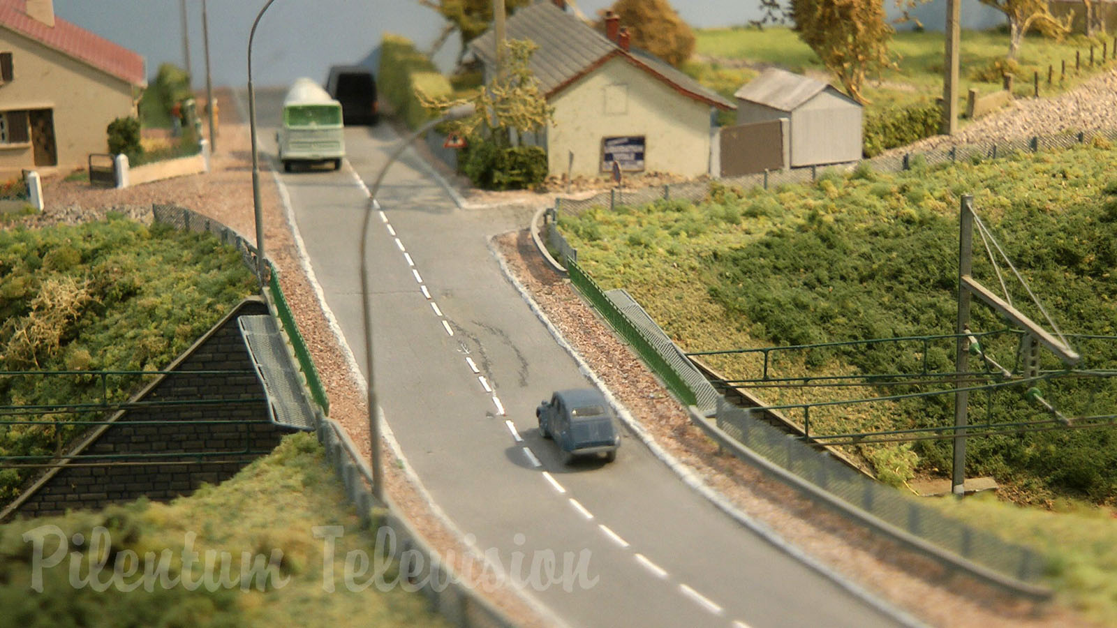 N scale model railway layout by Association Françaises des Amis du N