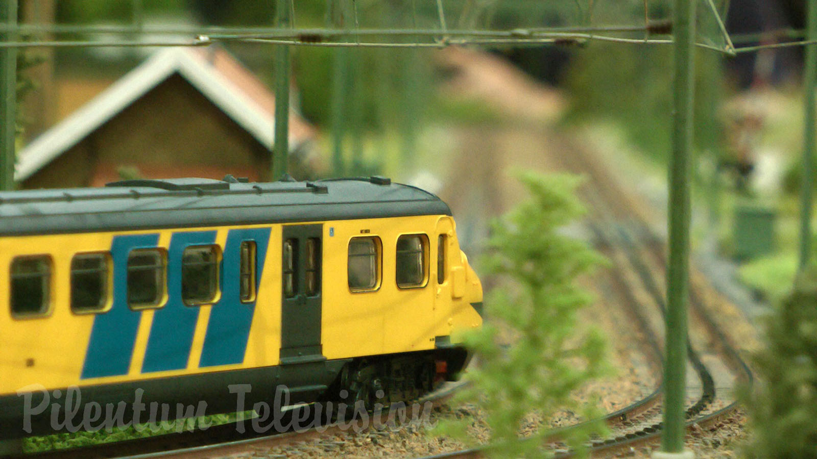 Modular Model Railroad Layout by Stichting M-TRAK Baan with Dutch Model Trains