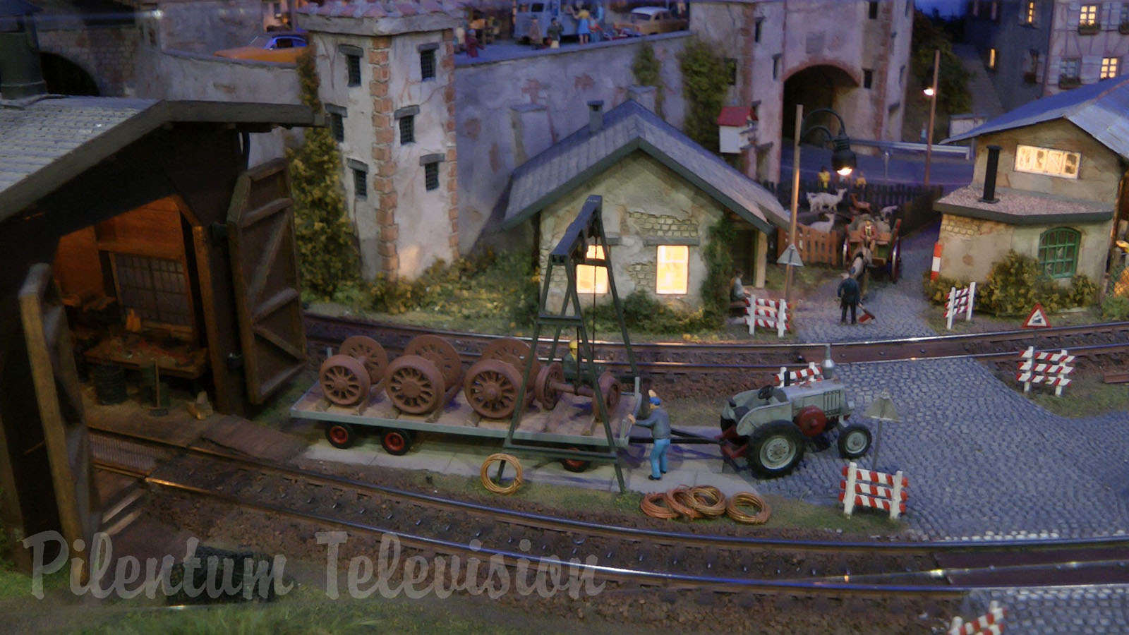 Model Trains Layout with Thousands of Funny Details in HO Scale