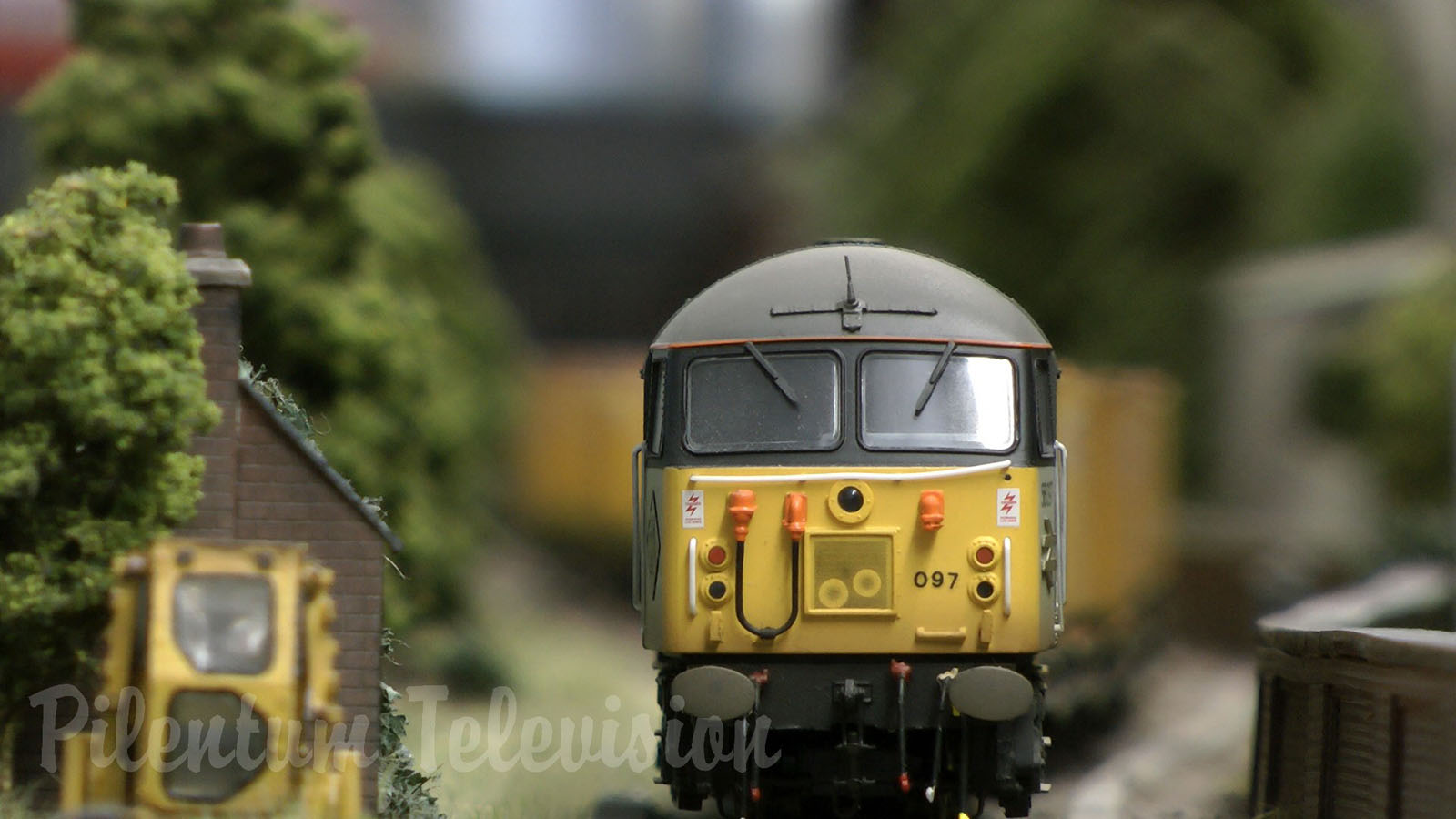 British Model Railway Layout in OO Gauge with Cab Ride