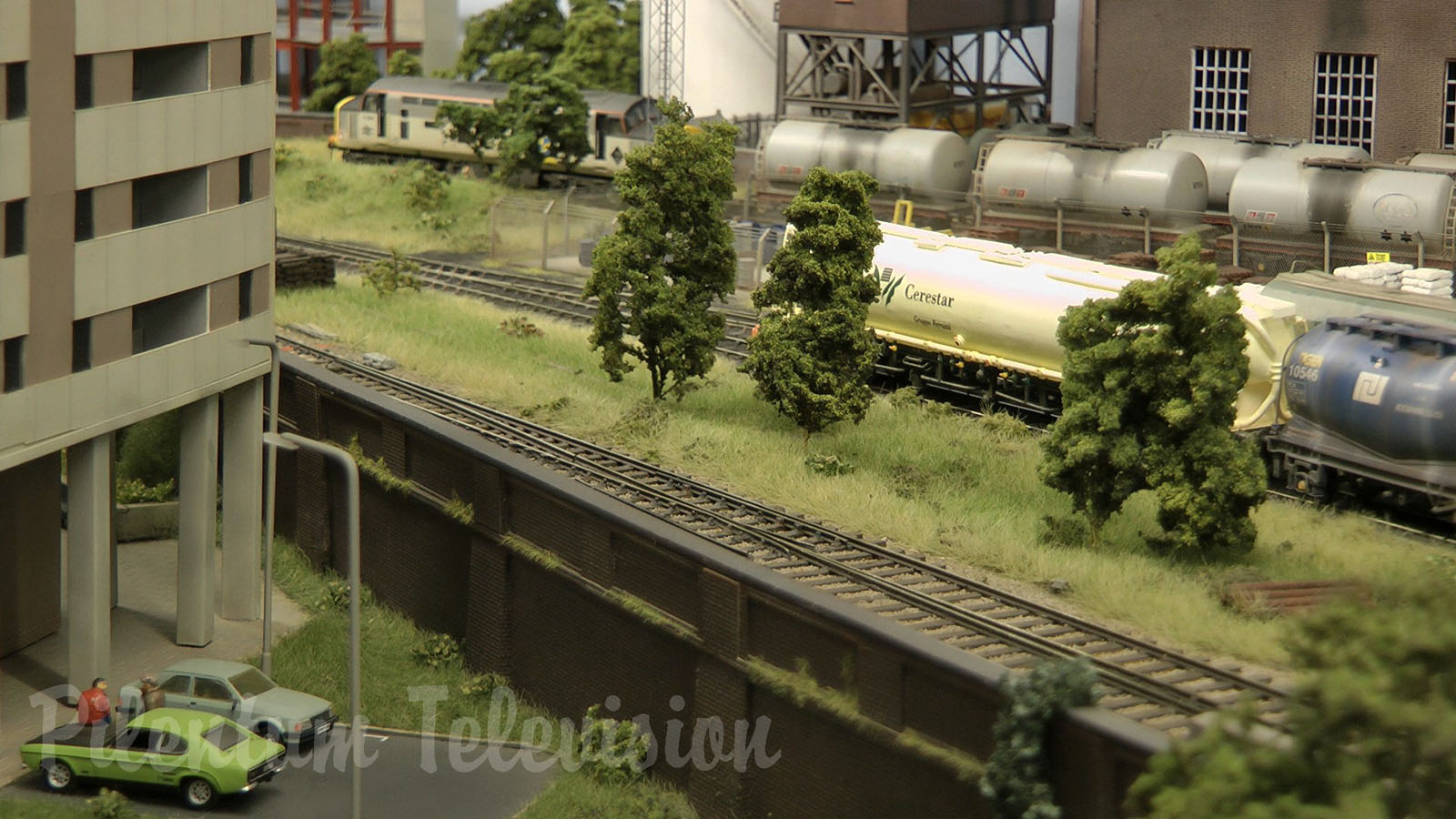 British Model Railway Layout in OO Gauge with Cab Ride