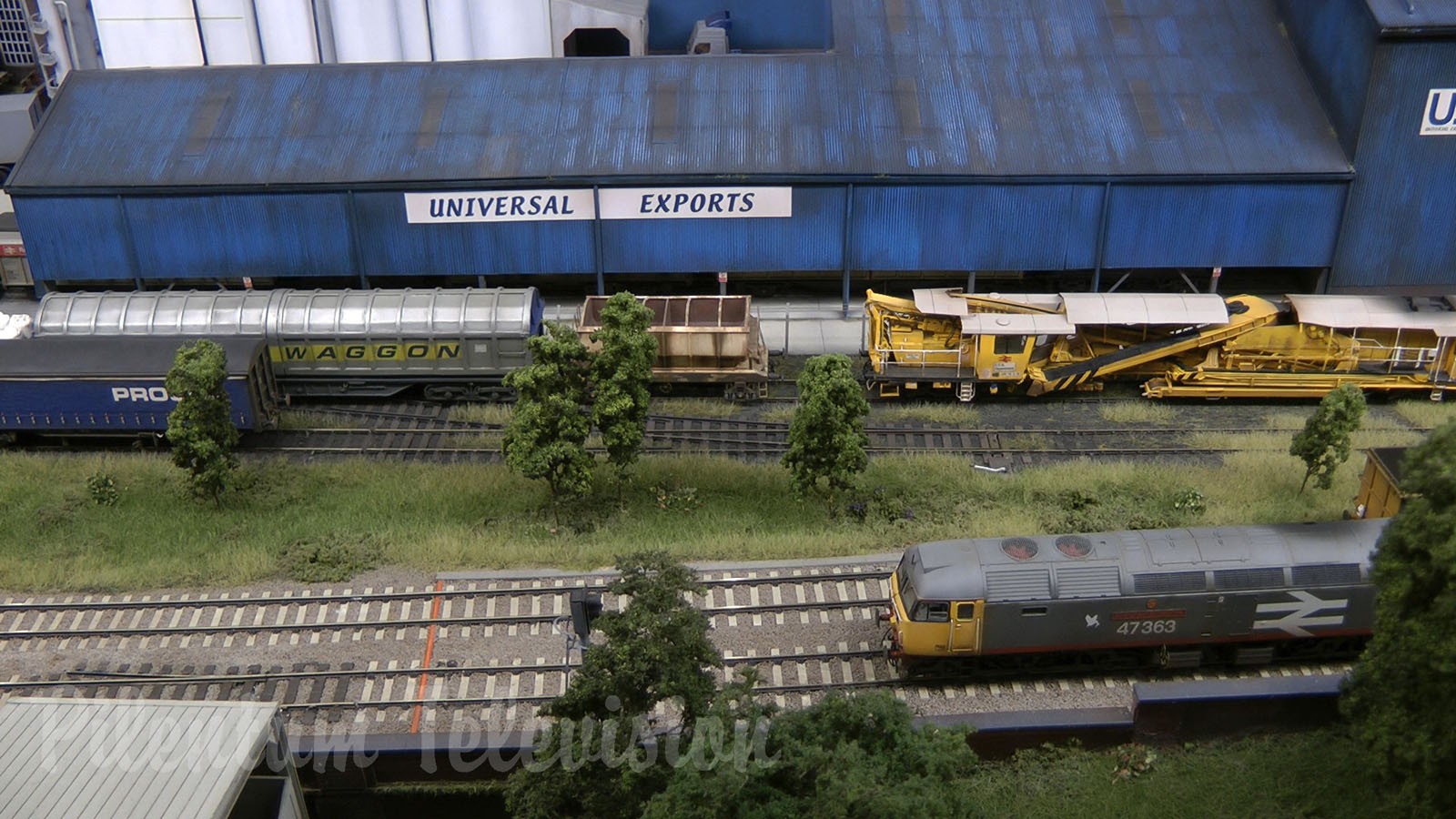 British Model Railway Layout in OO Gauge with Cab Ride