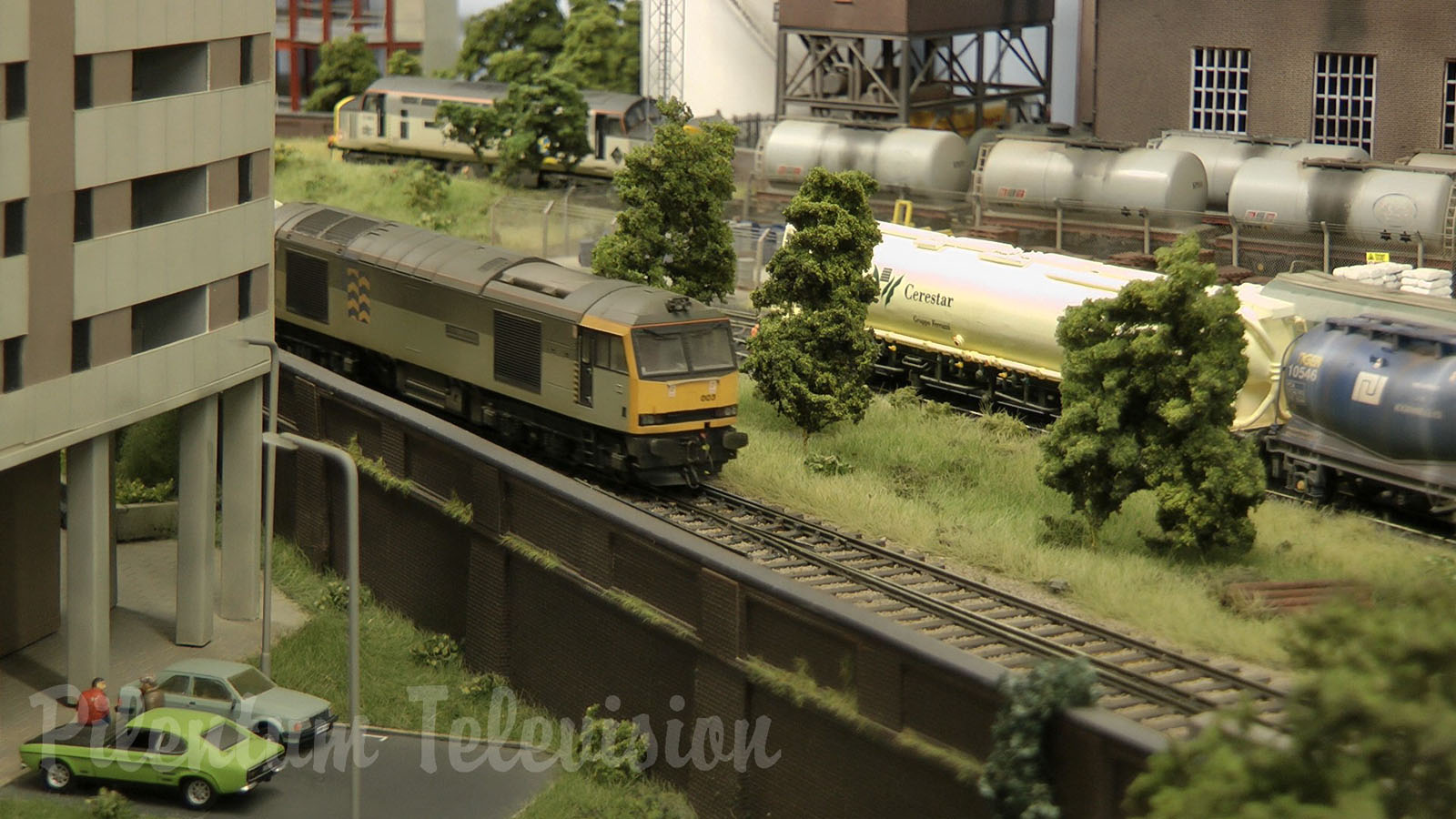 British Model Railway Layout in OO Gauge with Cab Ride