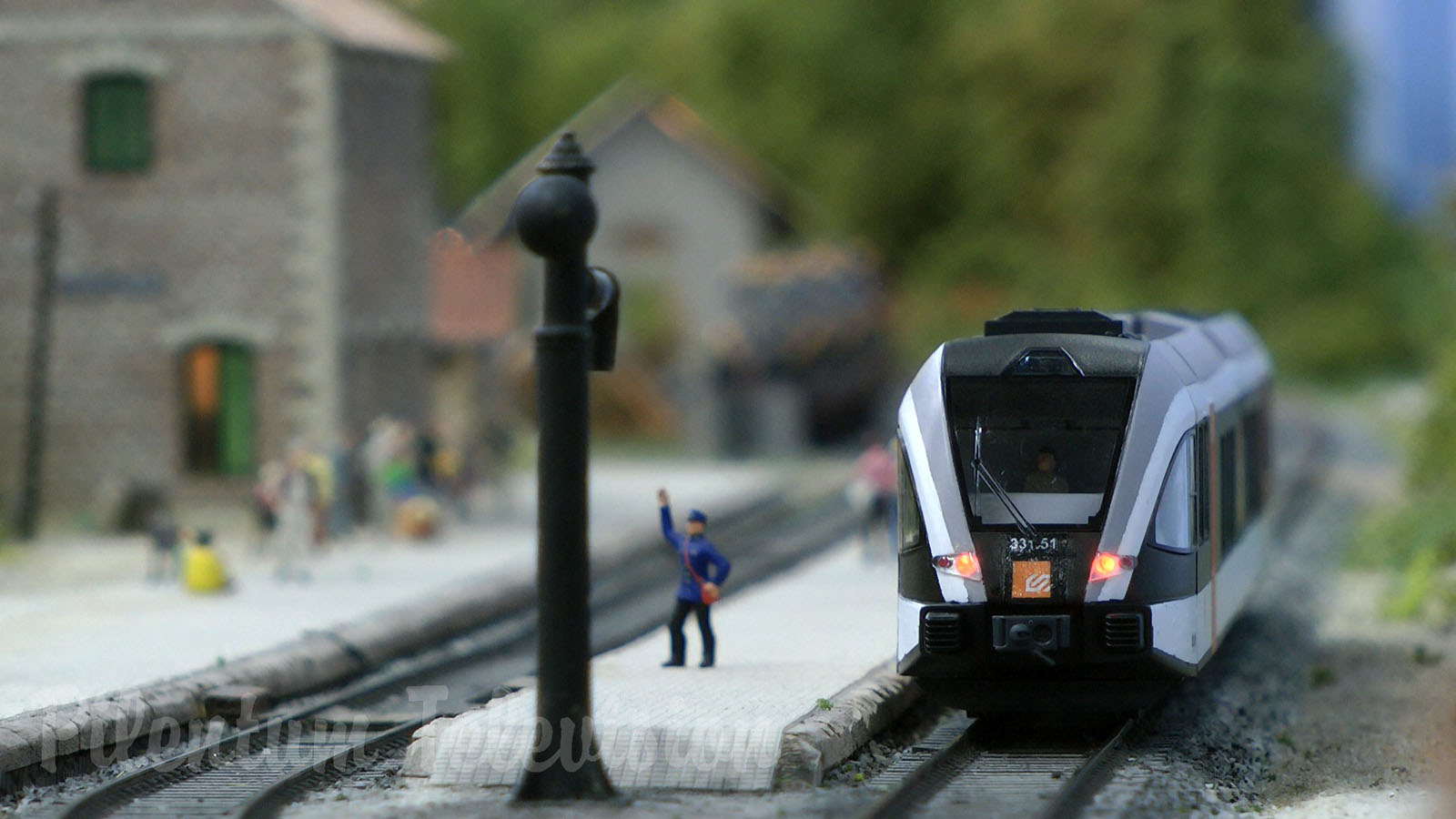 The Beautiful Spanish Model Railway Layout with Cab Ride and RENFE Trains in HO Scale