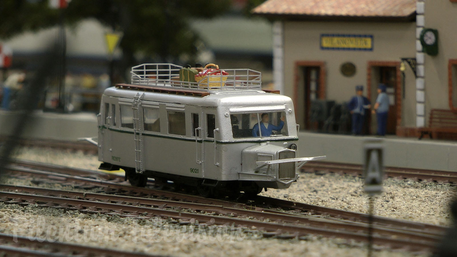 The Beautiful Spanish Model Railway Layout with Cab Ride and RENFE Trains in HO Scale