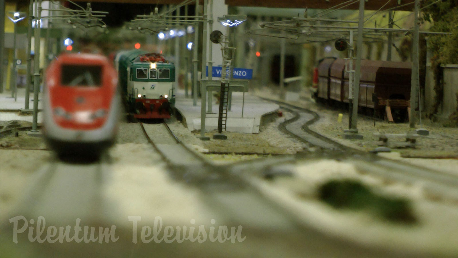 Model Railroad Layout by VBF Group with Italian High Speed Train Frecciarossa by Trenitalia