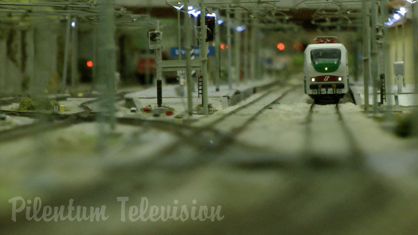 Model Railroad Layout by VBF Group with Italian High Speed Train Frecciarossa by Trenitalia