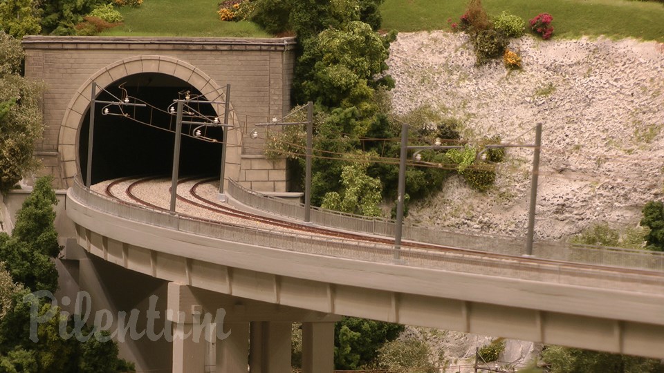 The Italian Model Railroad Layout - State of the Art of Model Railroading