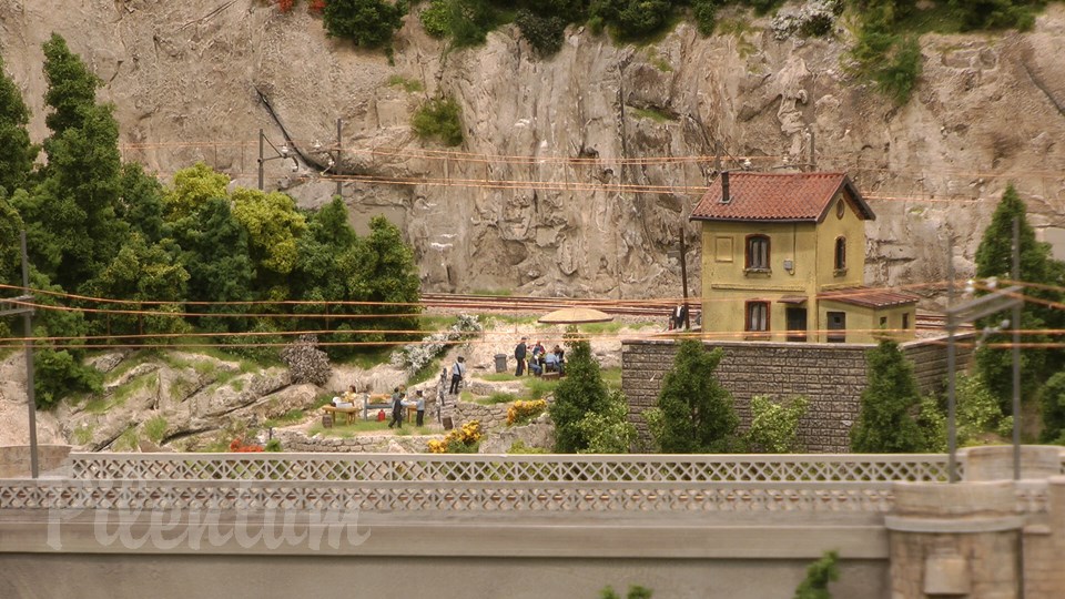 The Italian Model Railroad Layout - State of the Art of Model Railroading