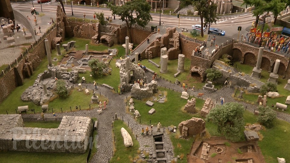 The Italian Model Railroad Layout - State of the Art of Model Railroading