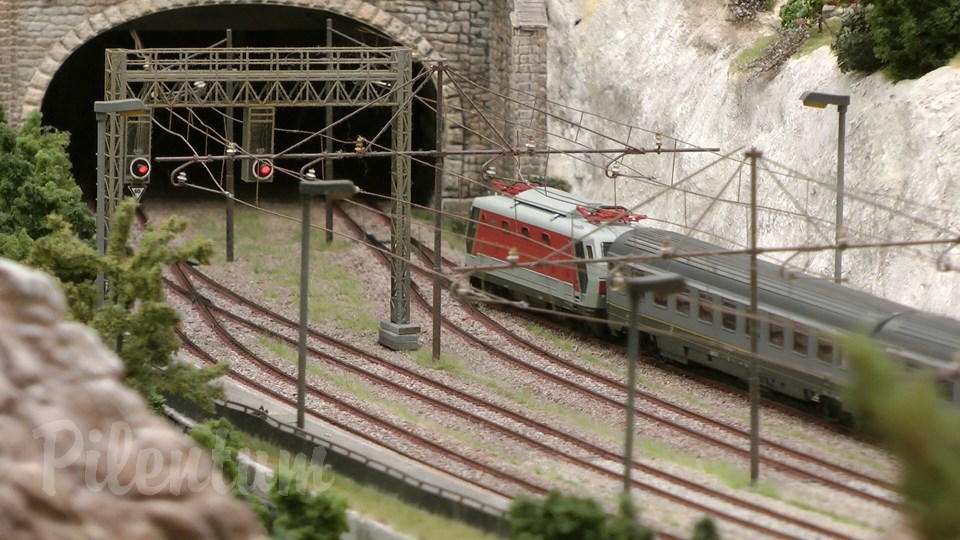 The Italian Model Railroad Layout - State of the Art of Model Railroading