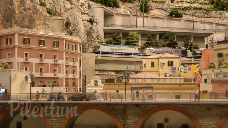 The Italian Model Railroad Layout - State of the Art of Model Railroading