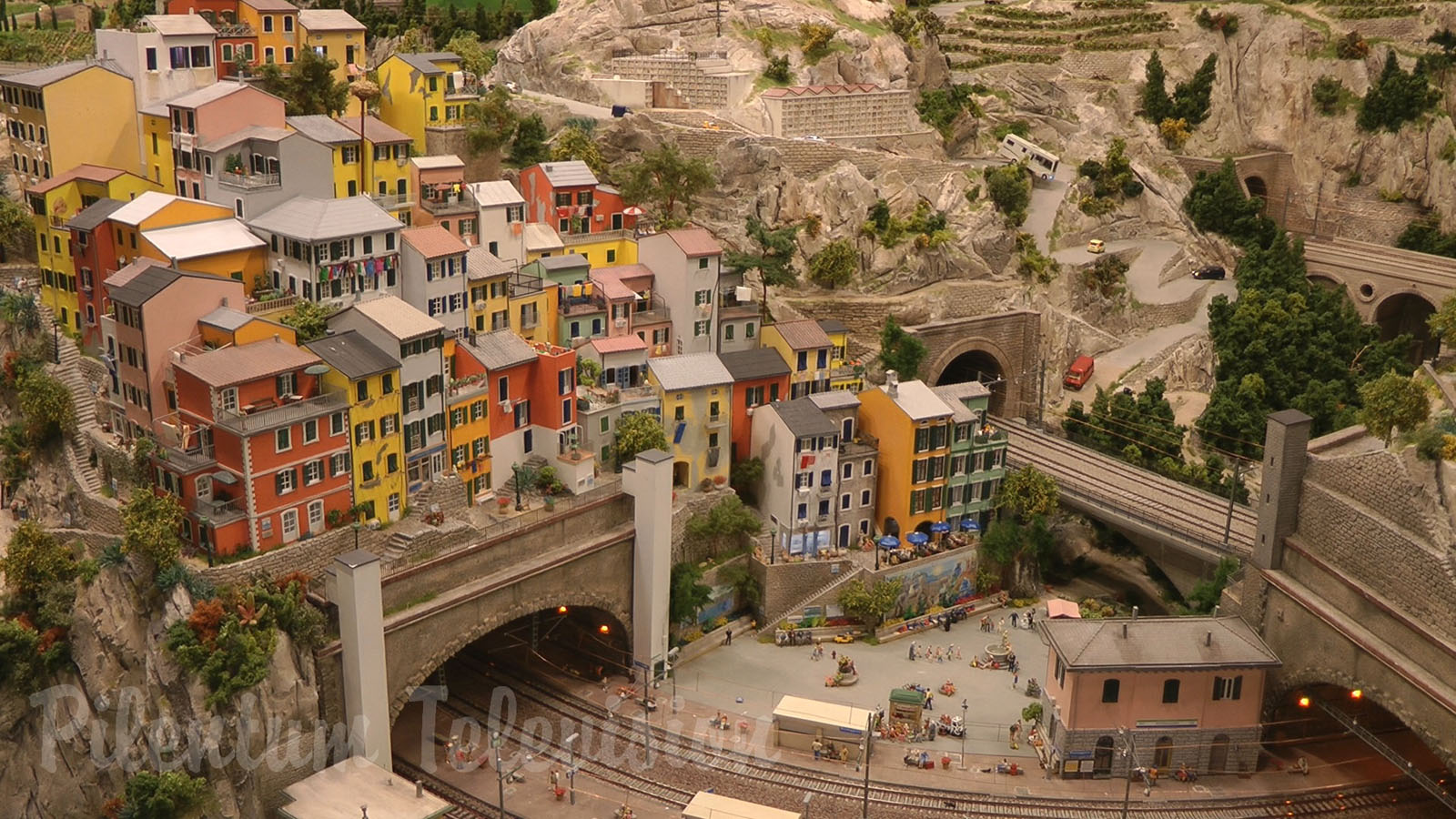 The most beautiful model railway layout of Italy - State of the Art of Rail transport modelling