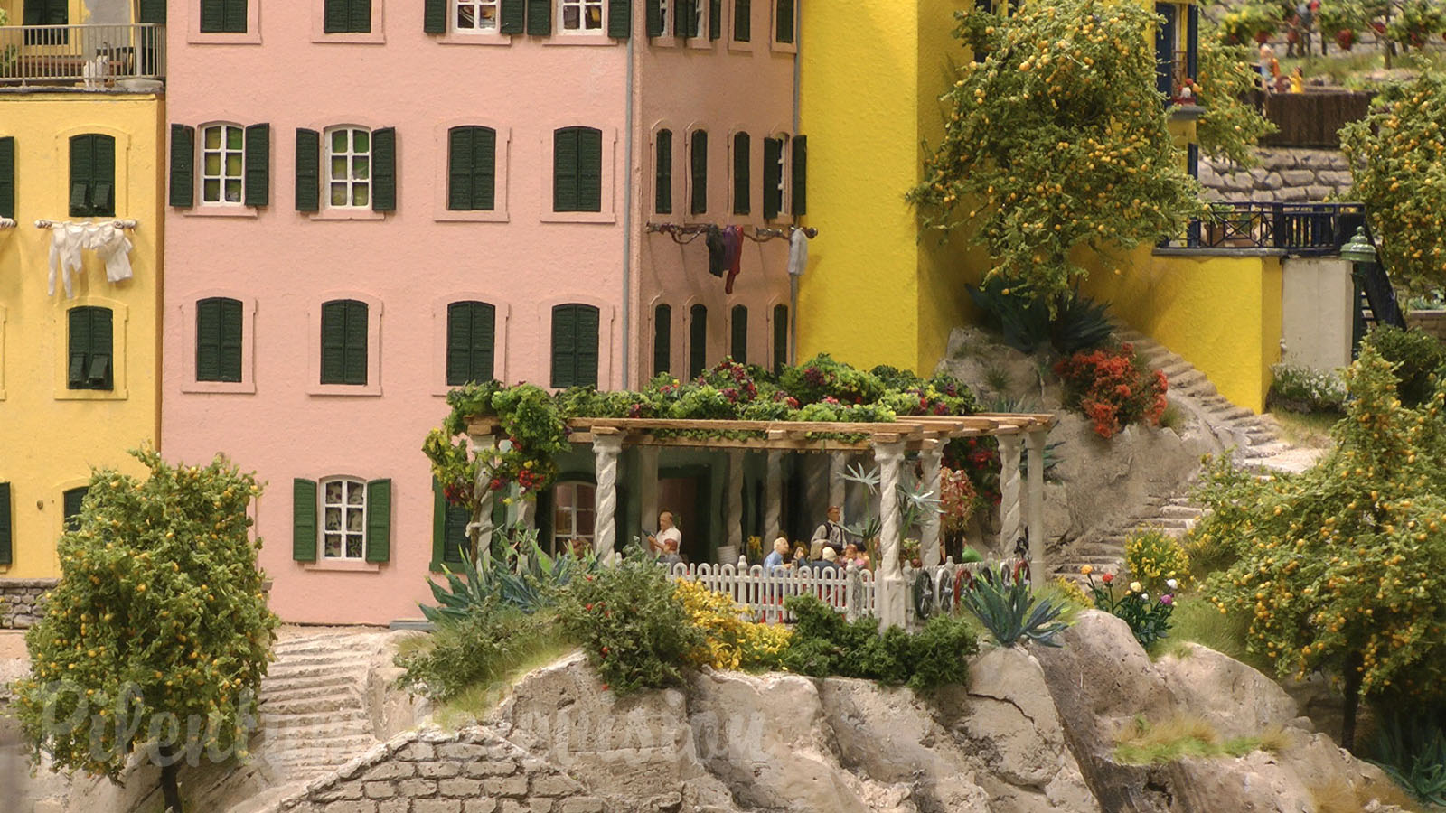 The most beautiful model railway layout of Italy - State of the Art of Rail transport modelling