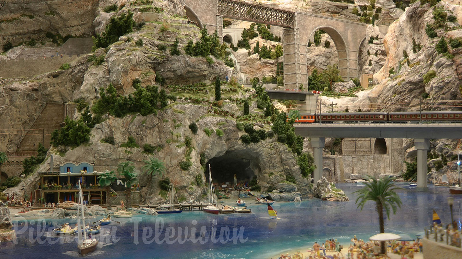 The most beautiful model railway layout of Italy - State of the Art of Rail transport modelling