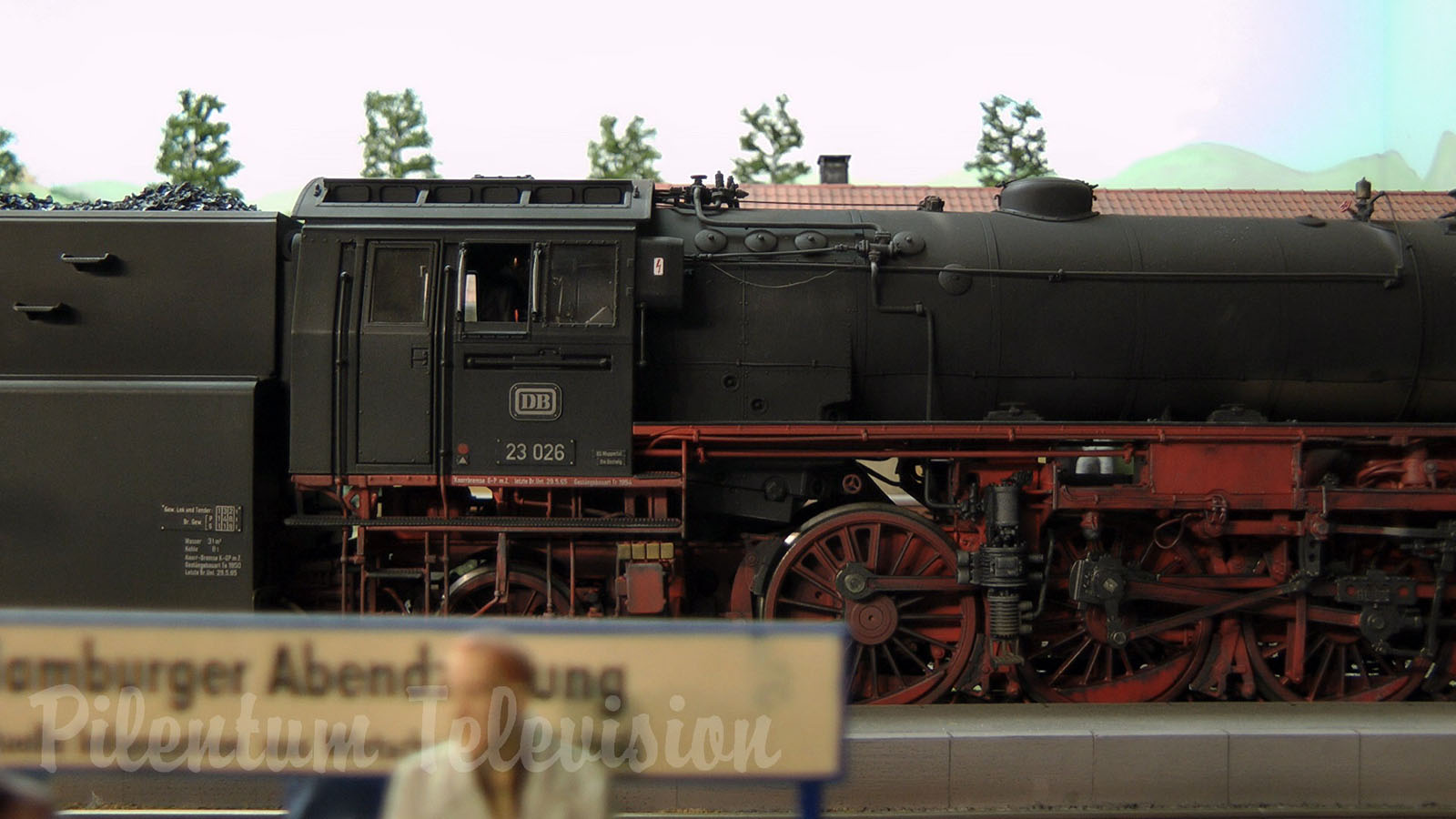 Steam locomotives on an amazing model railroad layout in scale 1/32