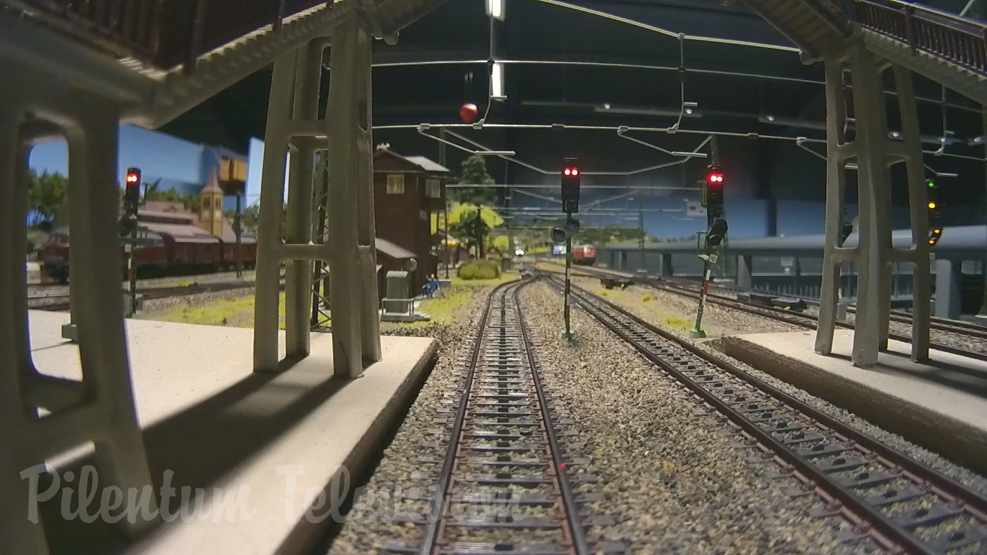 Cab ride on a very large model train layout in HO scale