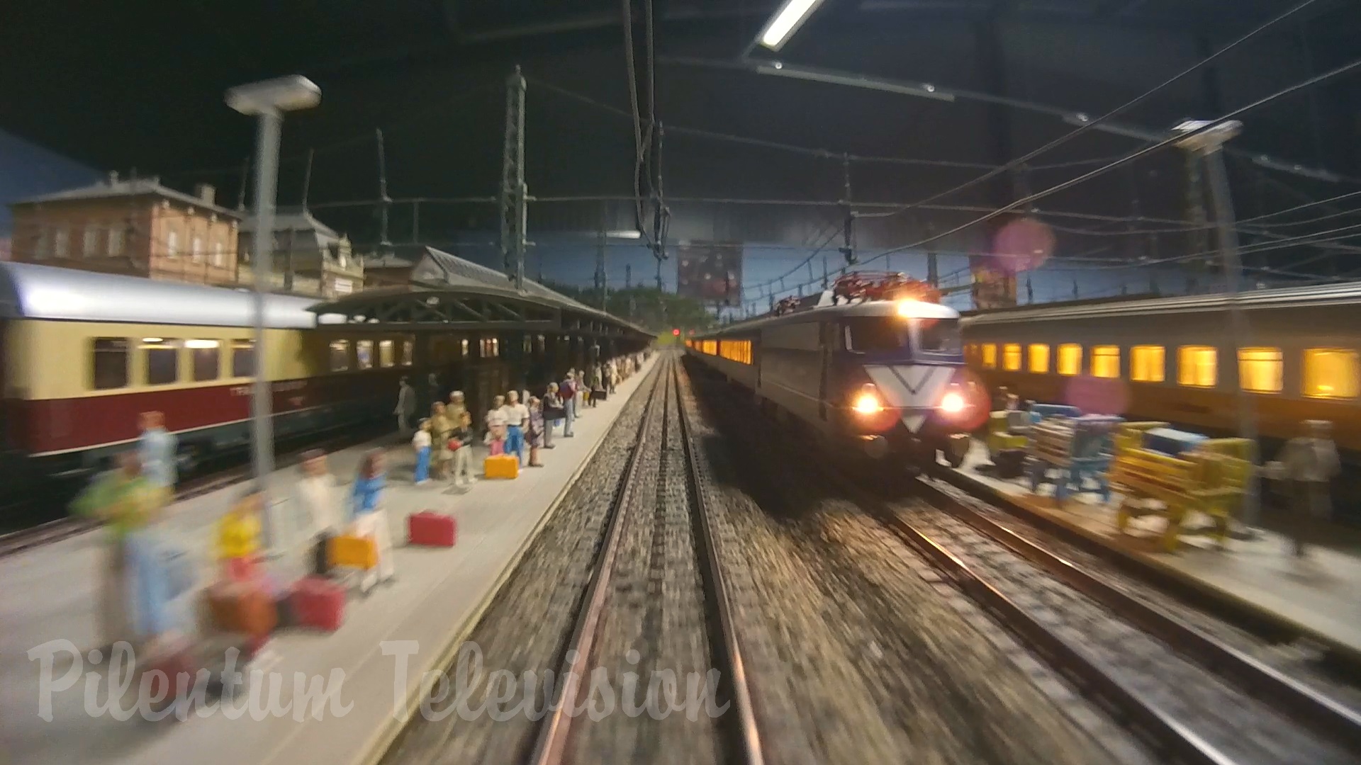 Cab ride on a very large model train layout in HO scale