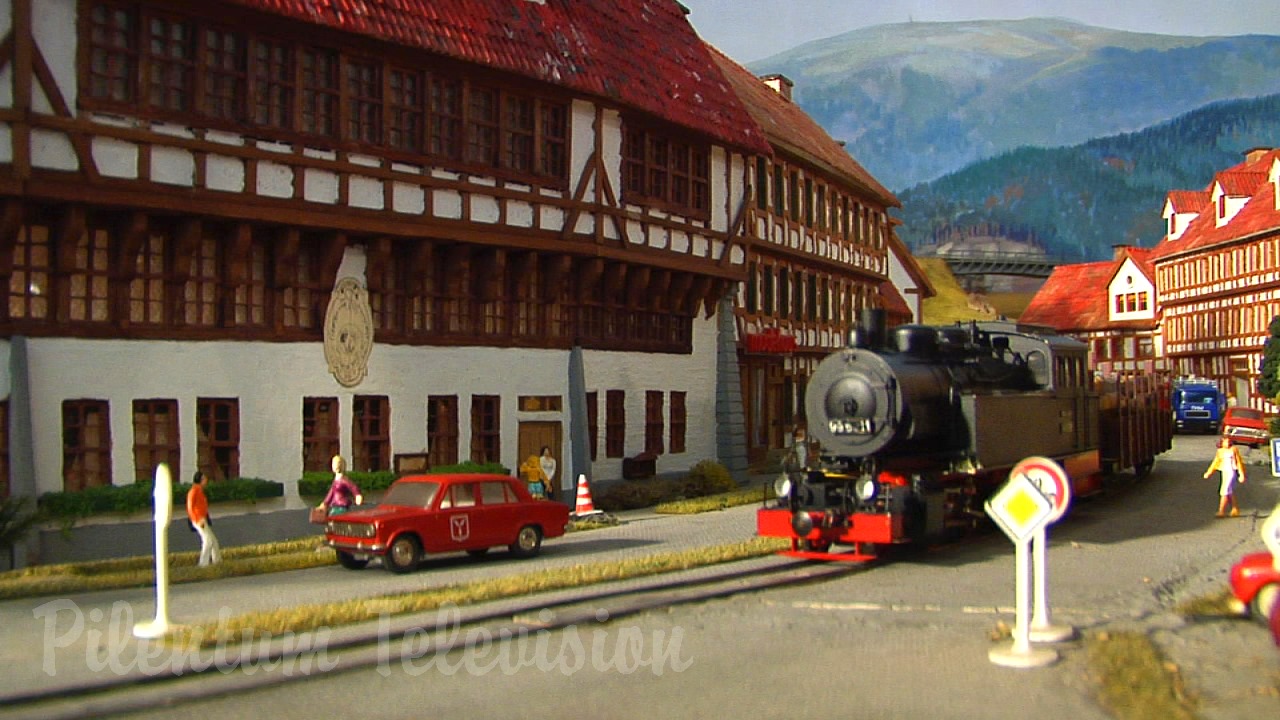 Big Model Trains and Cab Ride at the Dresden Model Railroad Museum