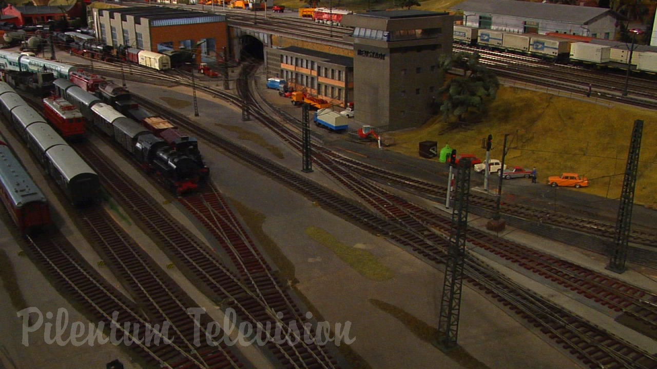 Big Model Trains and Cab Ride at the Dresden Model Railroad Museum