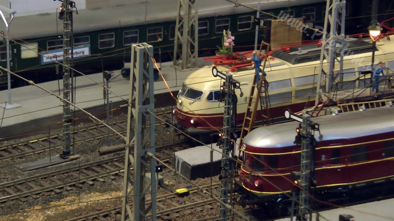 Toy Trains in 1 Gauge at the Hamburg Model Railroad Museum