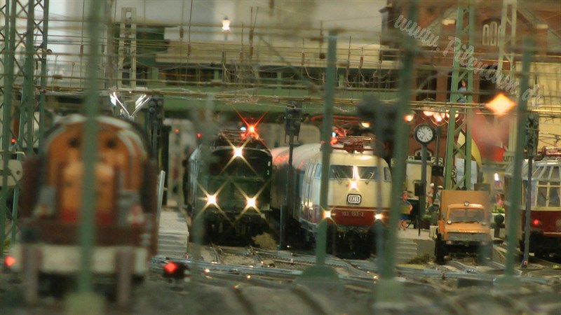 Toy Trains in 1 Gauge at the Hamburg Model Railroad Museum