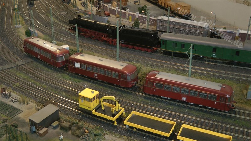 Toy Trains in 1 Gauge at the Hamburg Model Railroad Museum