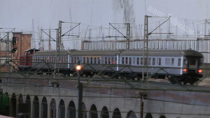 Toy Trains in 1 Gauge at the Hamburg Model Railroad Museum