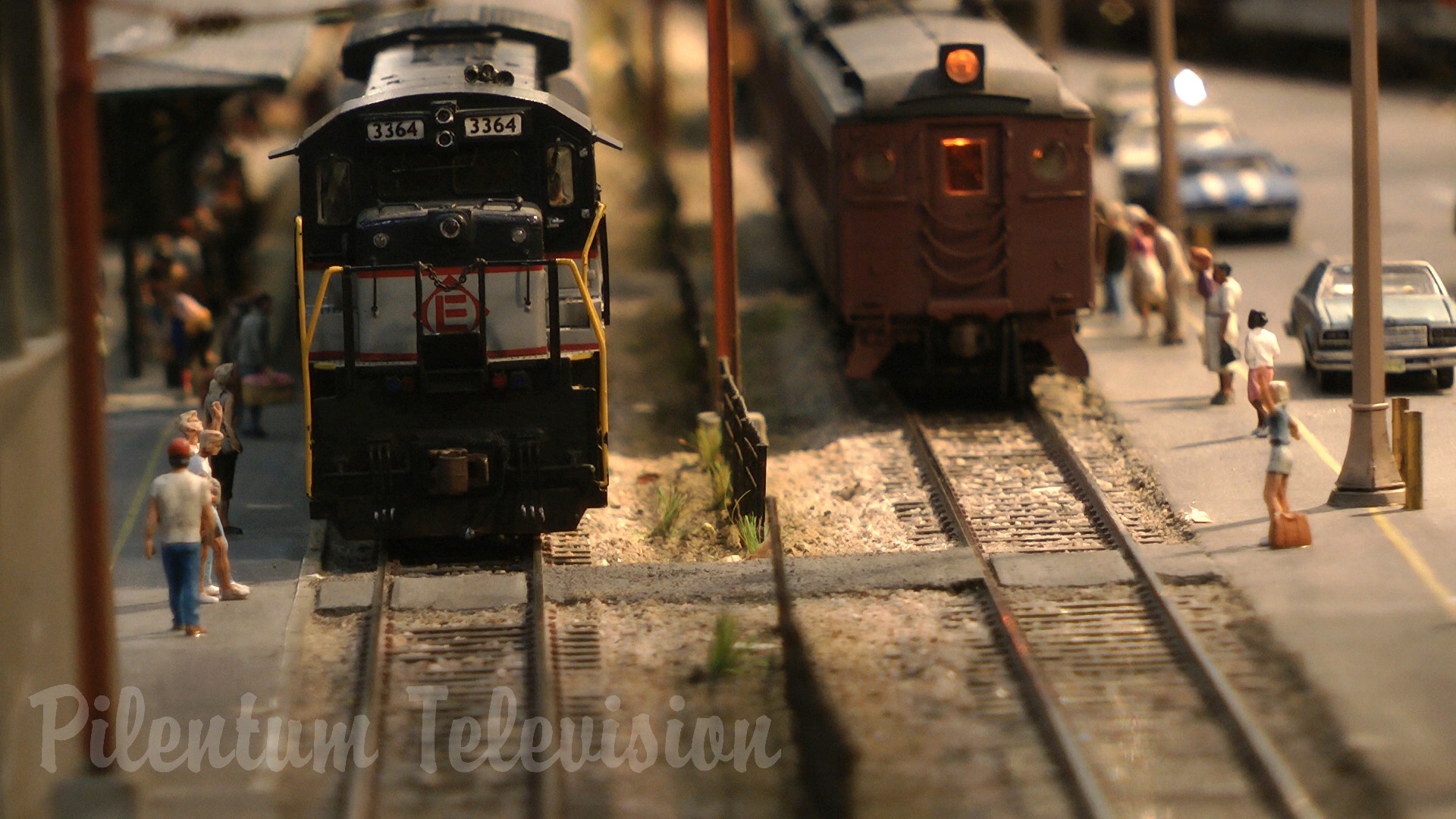 Impressive City Edge Layout and Cab Ride with American Model Trains