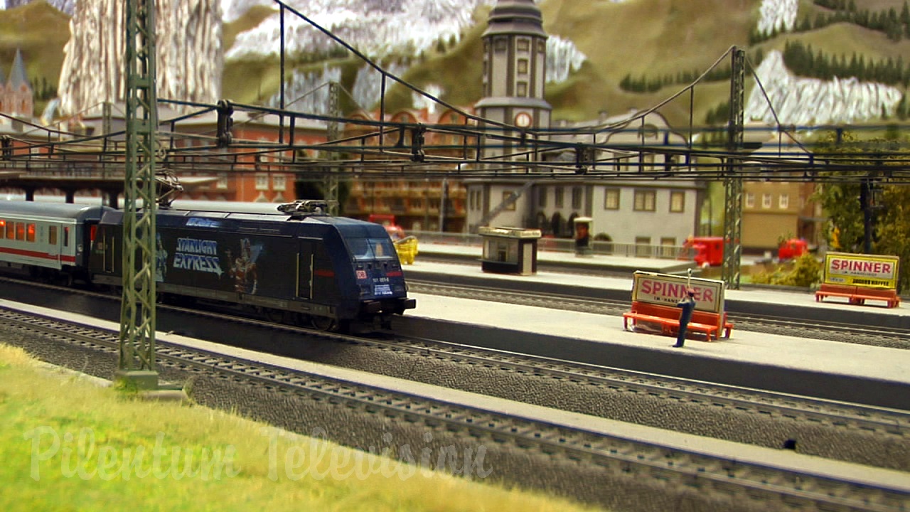 The Great Marklin Model Railroad Show in HO Scale