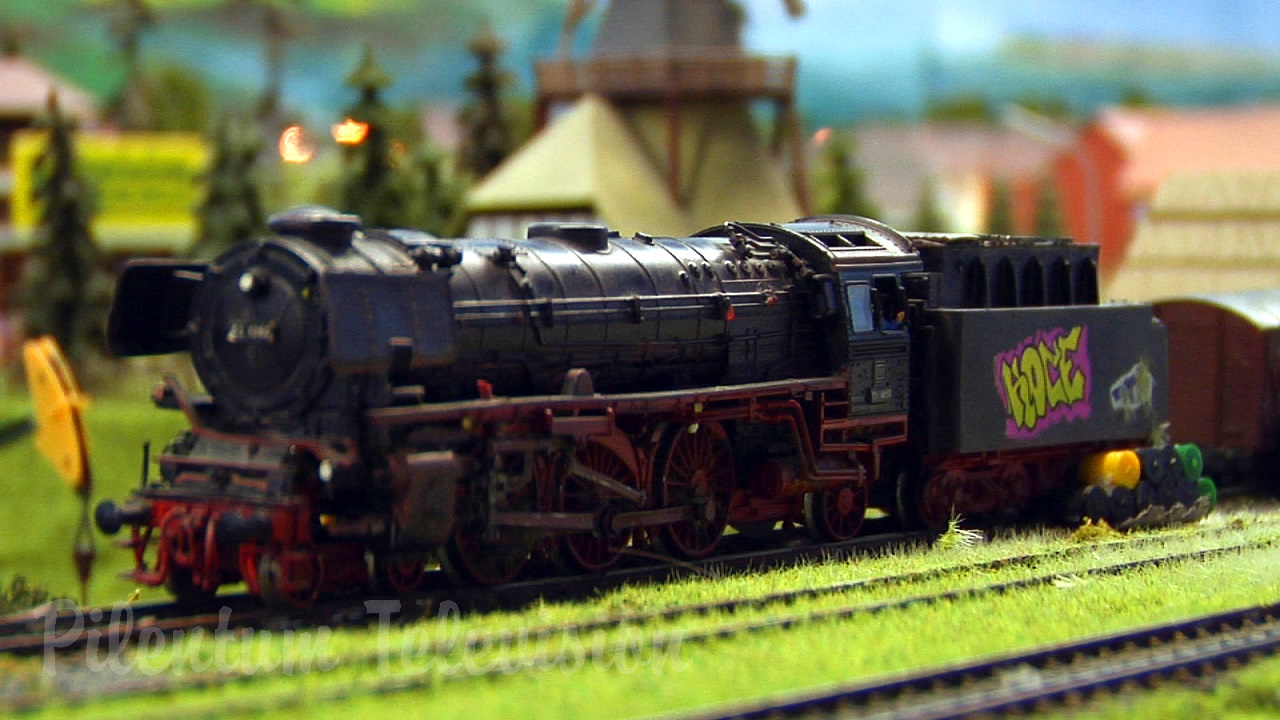 The Great Marklin Model Railroad Show in HO Scale