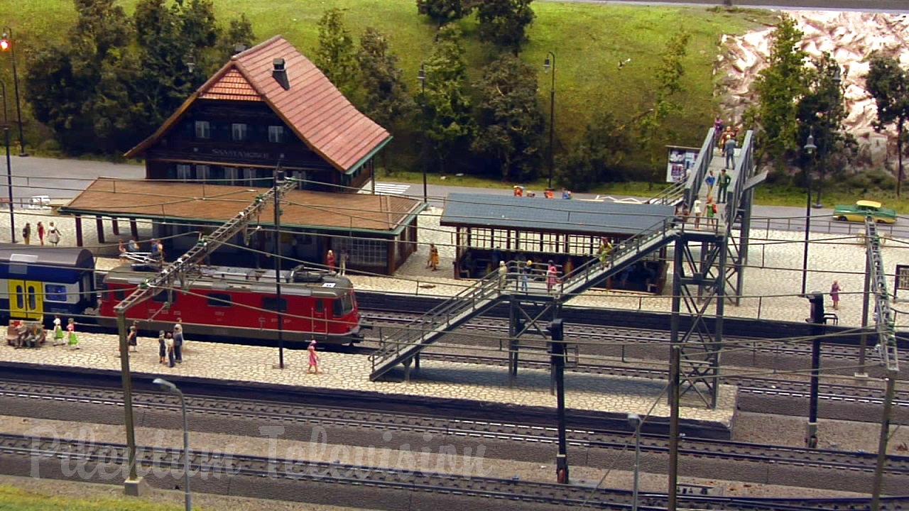 The Great Marklin Model Railroad Show in HO Scale