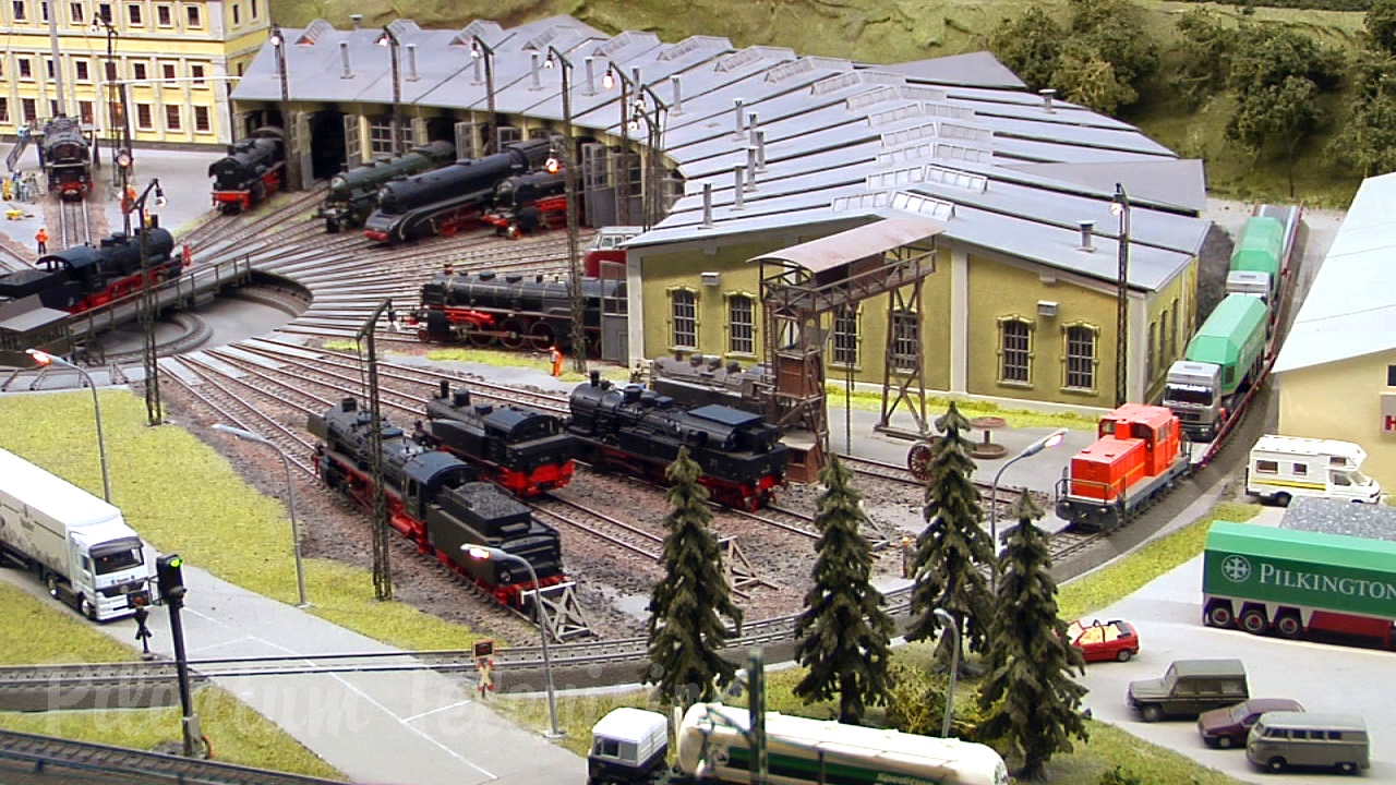 The Great Marklin Model Railroad Show in HO Scale