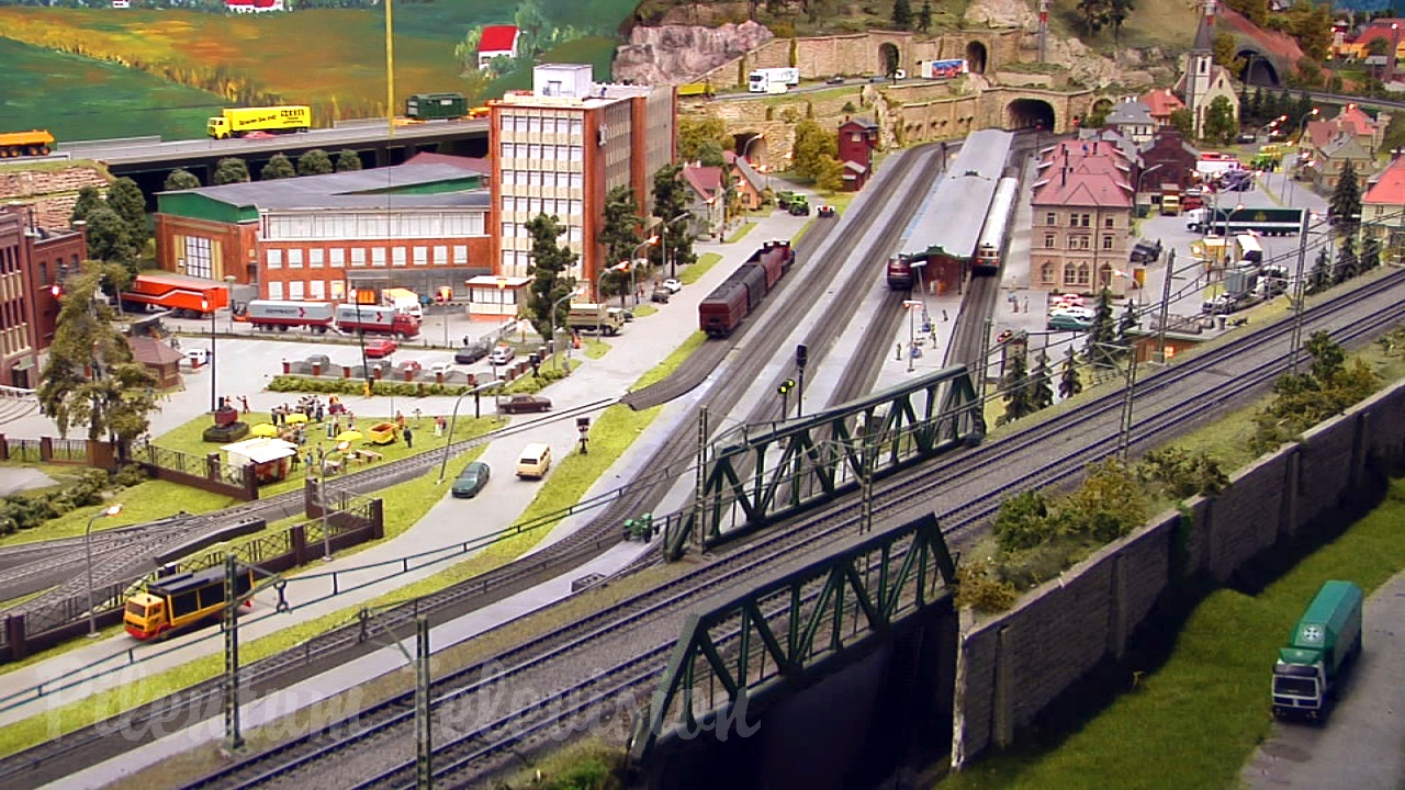 The Great Marklin Model Railroad Show in HO Scale