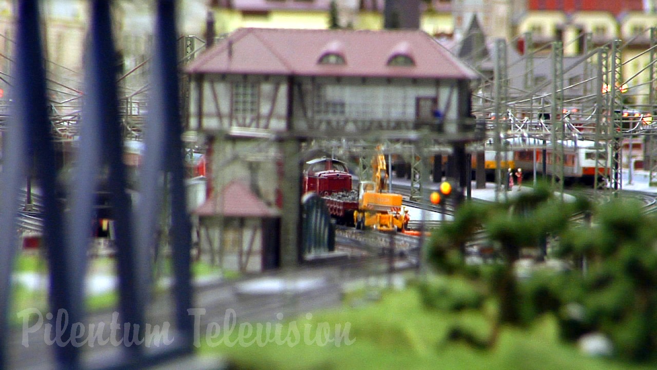 The Great Marklin Model Railroad Show in HO Scale