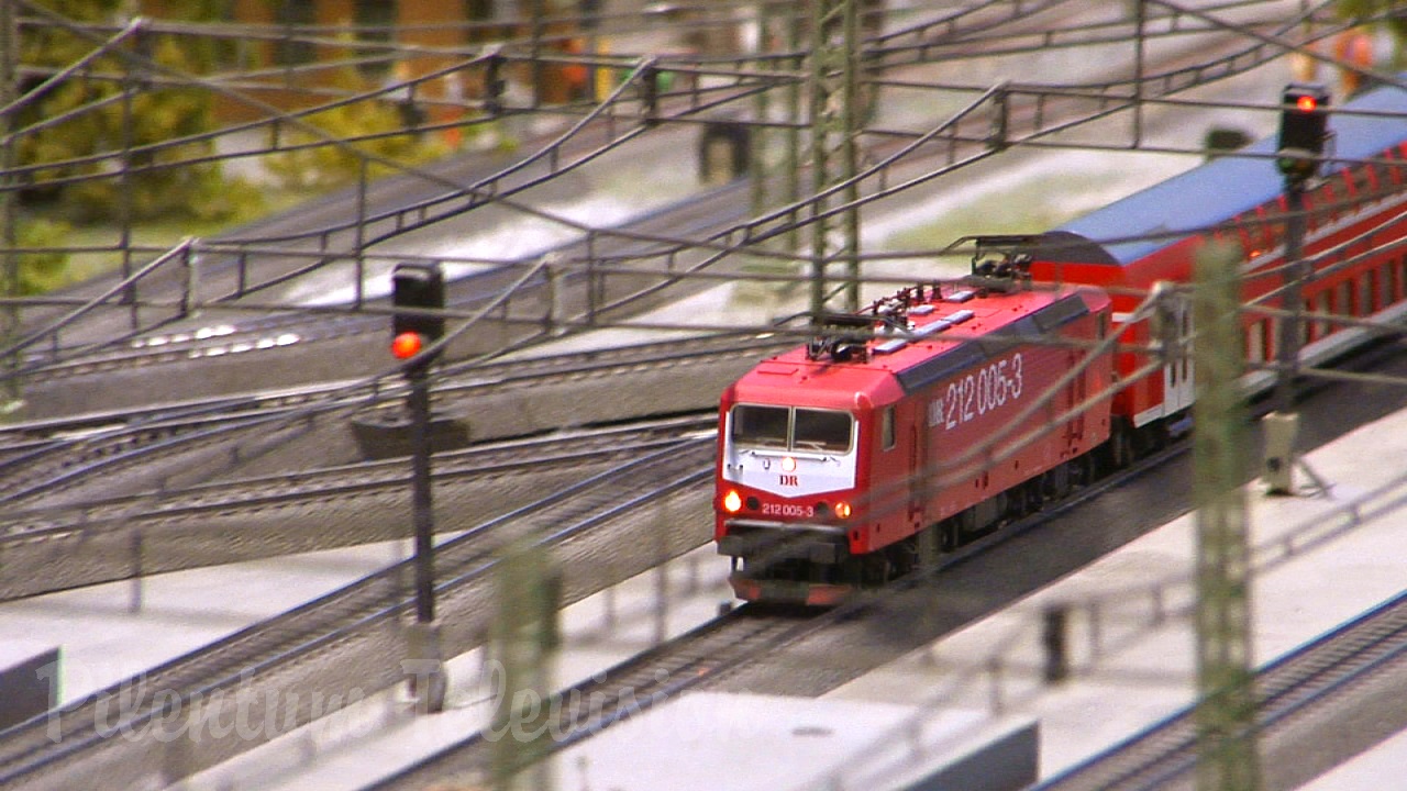 The Great Marklin Model Railroad Show in HO Scale