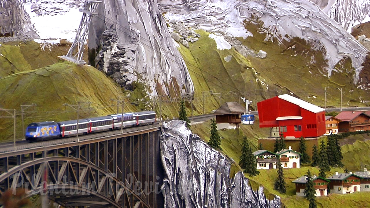 The Great Marklin Model Railroad Show in HO Scale