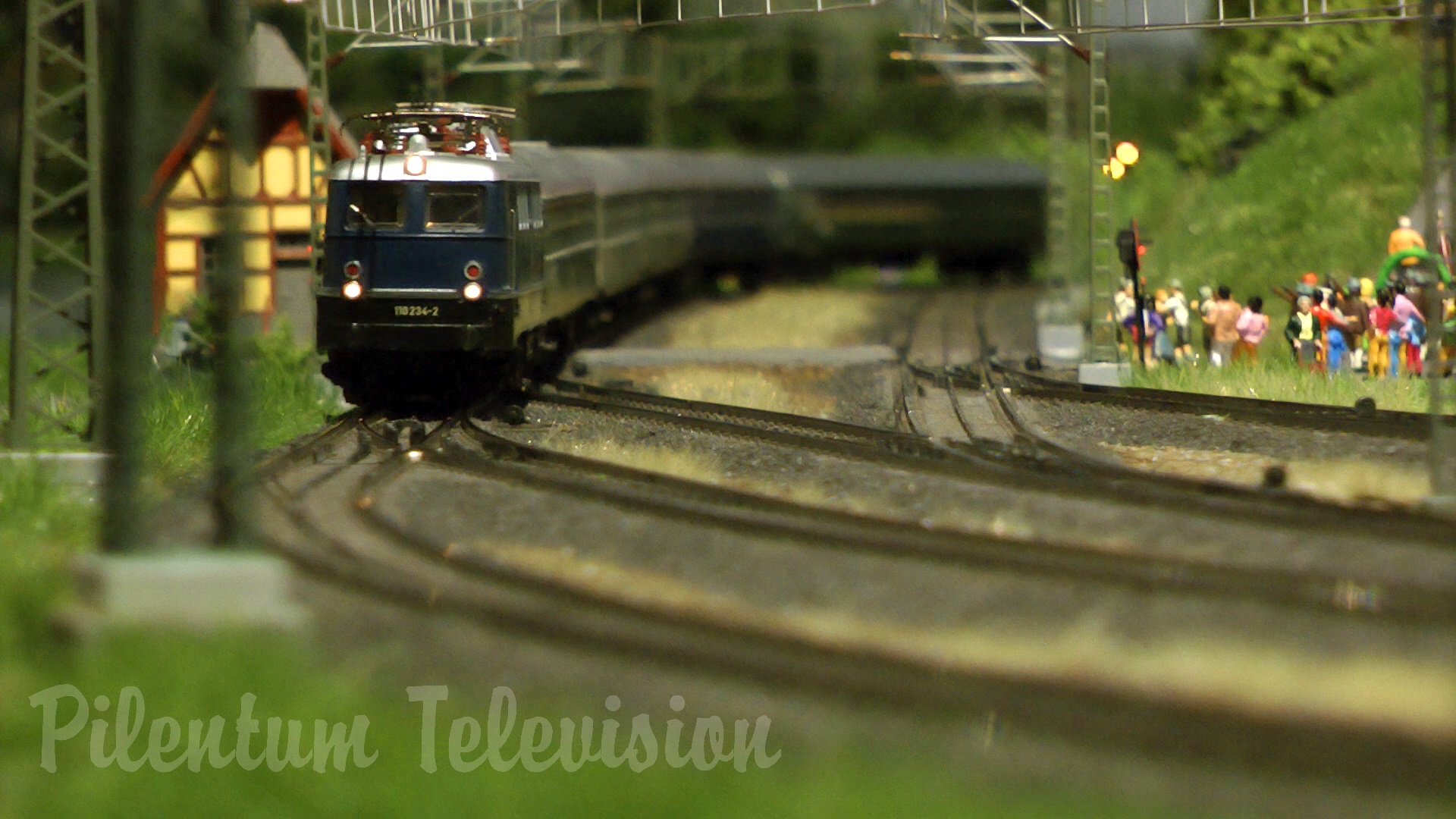 Model Railway Traffic on a Marklin Railroad Layout in HO Scale