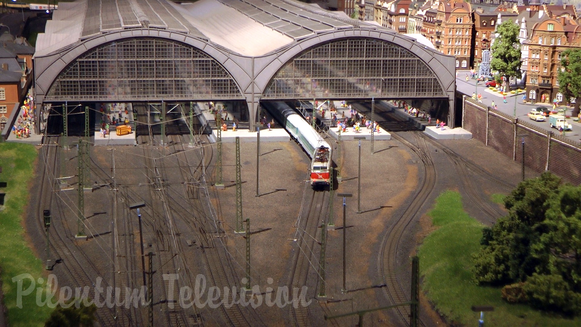 Model Railway Traffic on a Marklin Railroad Layout in HO Scale