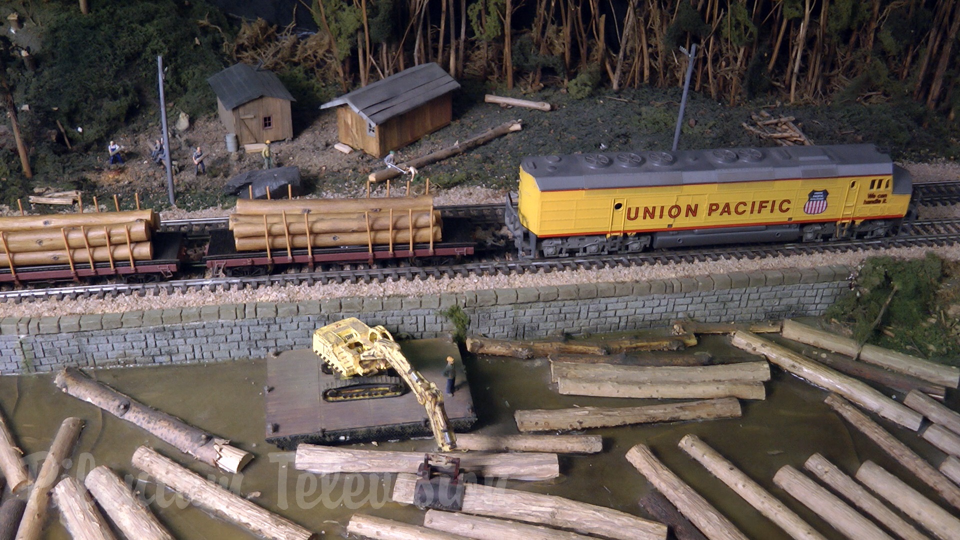 Amtrak Trains, Burlington Nothern Railways and Pennsylvania Railroad HO Scale Layout