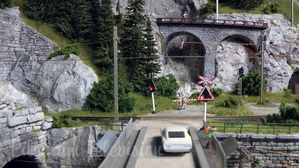 Awesome model train layouts made in Swiss model railroading and railway modelling style