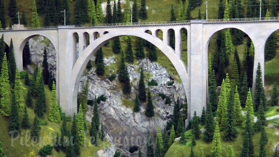 Awesome model train layouts made in Swiss model railroading and railway modelling style