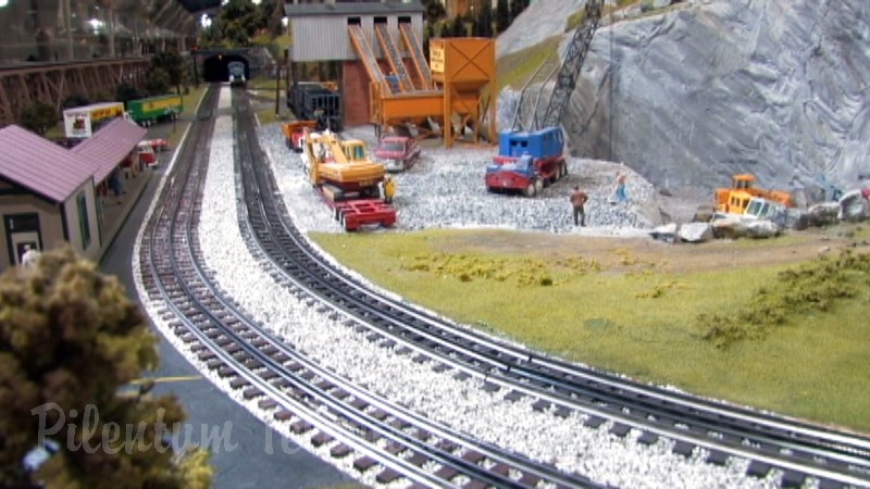 The Choo Choo Barn Model Train Layout in Strasburg Pennsylvania