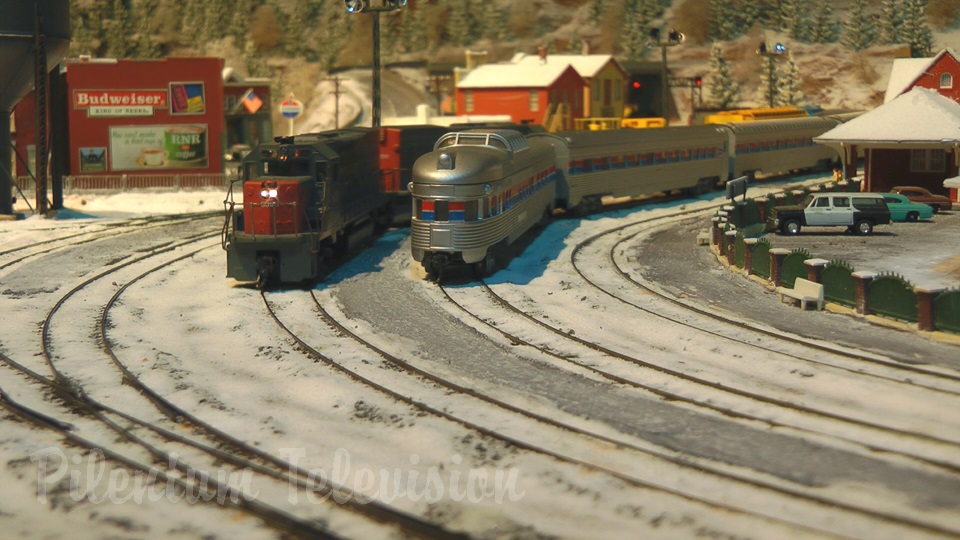 Wonderful US model railroad layout in HO scale with landscape in winter