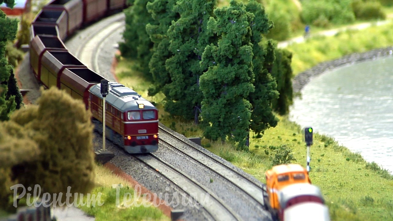 Model Trains and Model Railroading in former East Germany