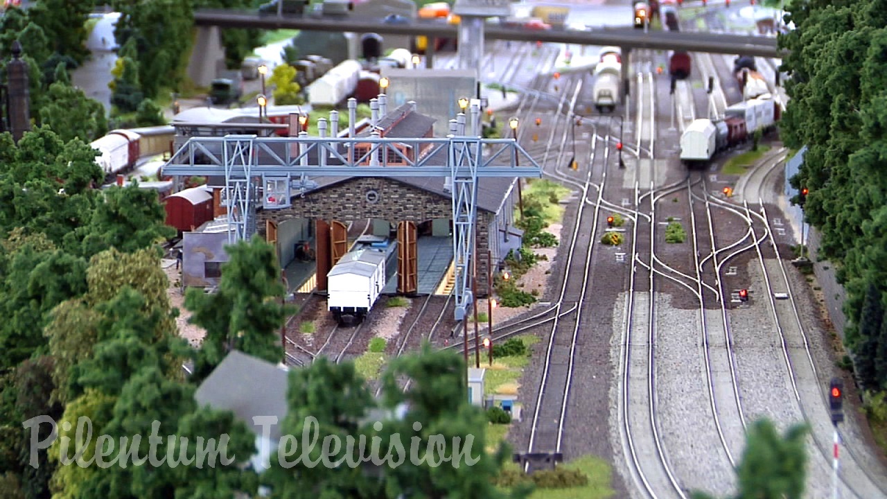 Model Trains and Model Railroading in former East Germany