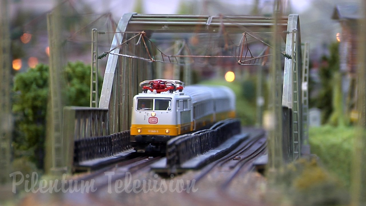 Model trains - Rare and famous types from Germany in HO scale