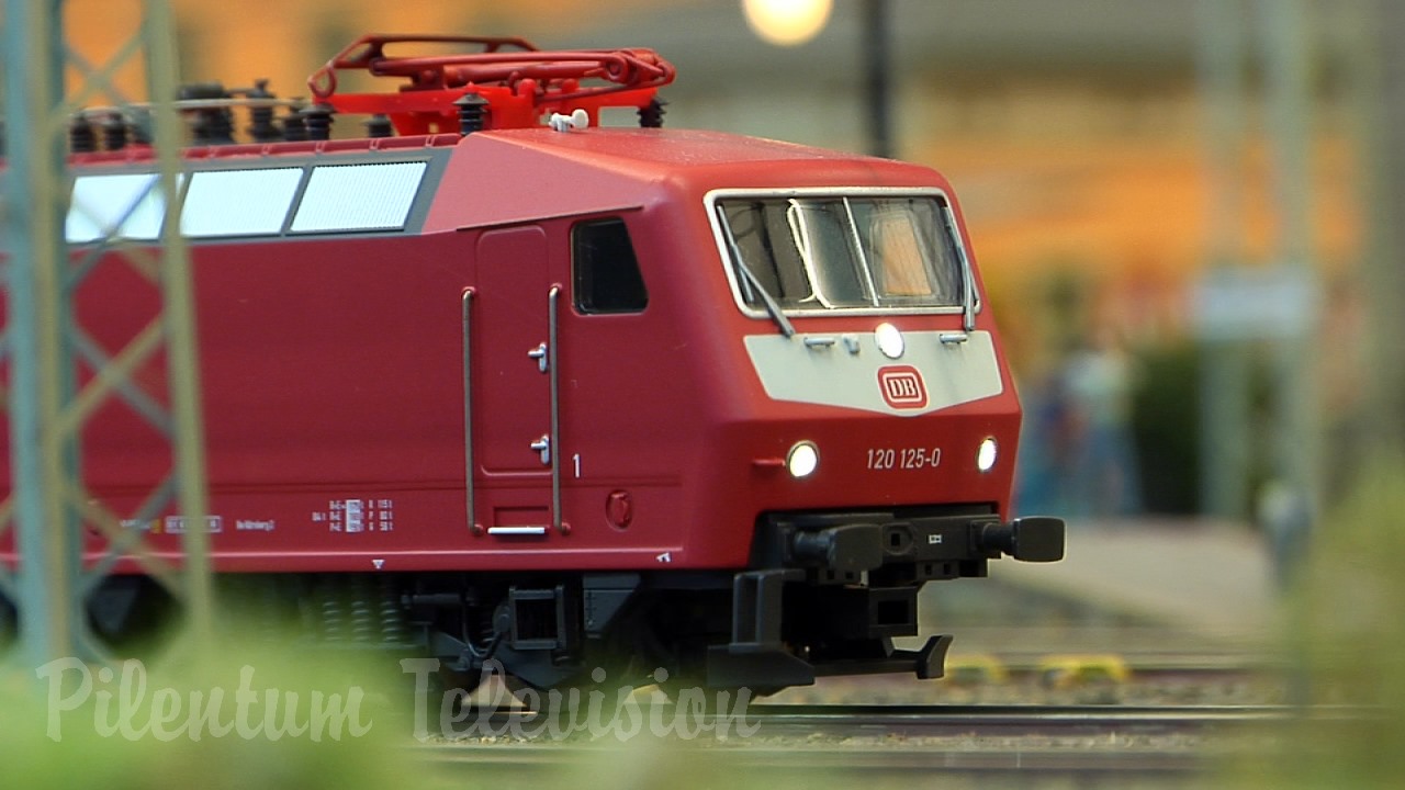 Model trains - Rare and famous types from Germany in HO scale