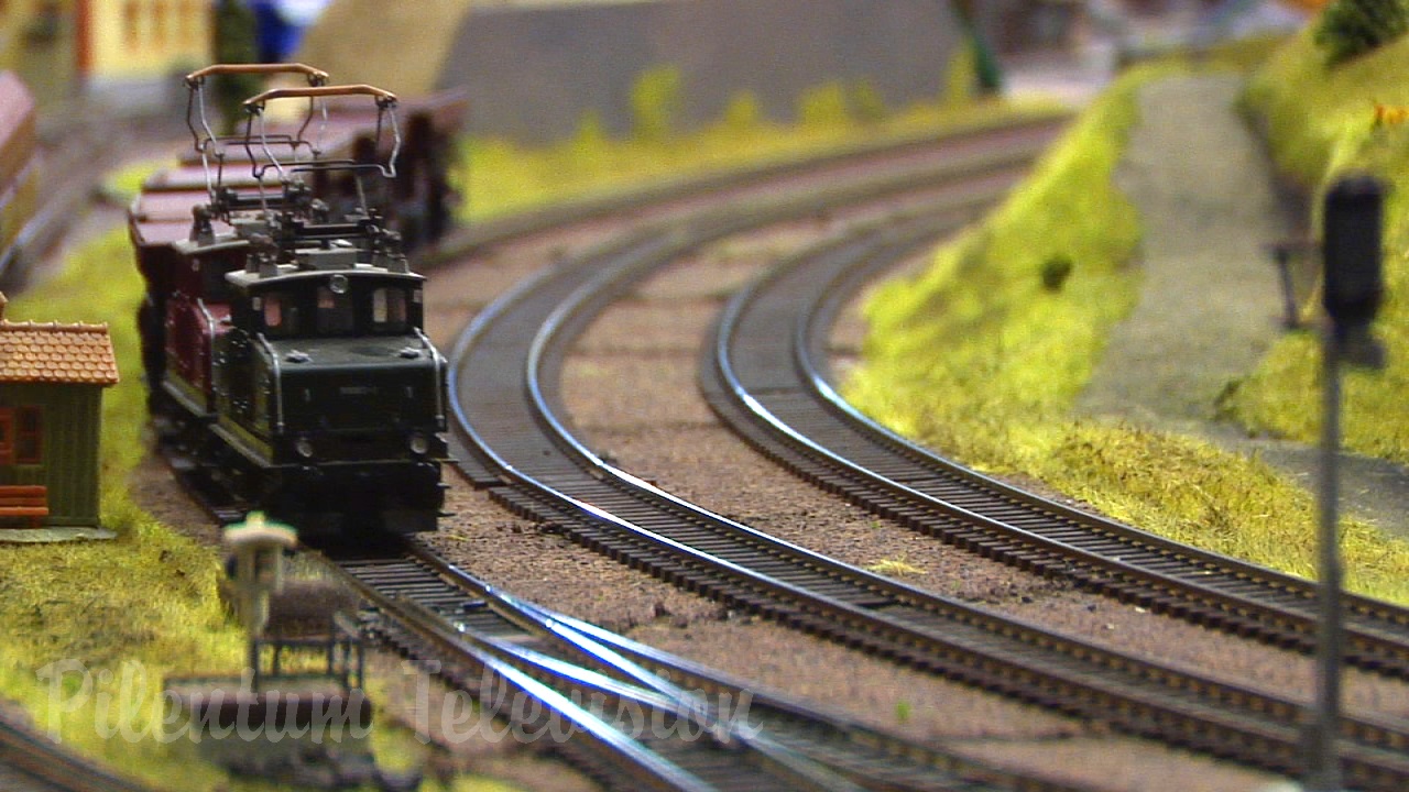 The Excellent Model Railroad Layout in HO Scale